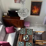 Maly Bialy Wadowice Jacuzzi Sauna Gorzen Blisko Wadowic Сasa de vacaciones *