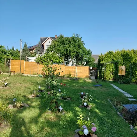 Maly Bialy Wadowice Jacuzzi Sauna Gorzen Blisko Wadowic Сasa de vacaciones *